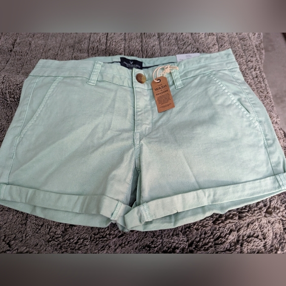 American Eagle Outfitters Pants - American Eagle shorts